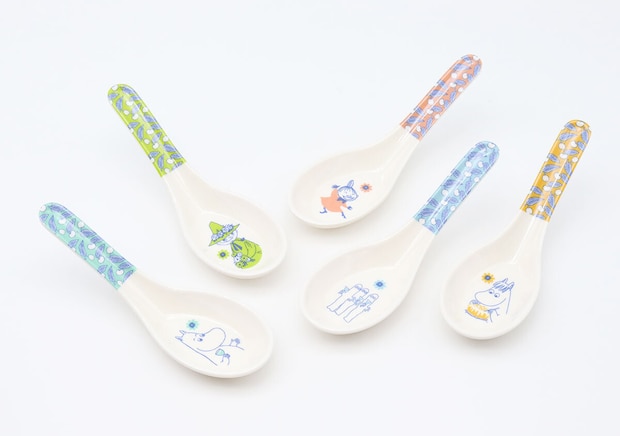 大人のおしゃれ手帖ムーミンレンゲ北欧カラフル