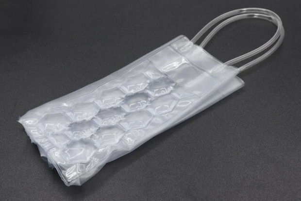 ダイソー　保冷バッグ