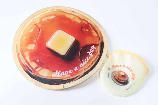 折りたたみうちわ（ホットケーキ）　デザイン