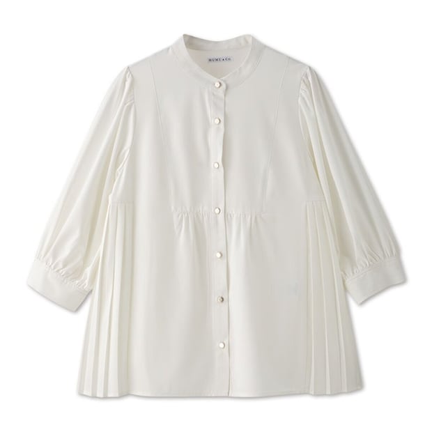 しまむらのプリーツブラウス（MUMU）