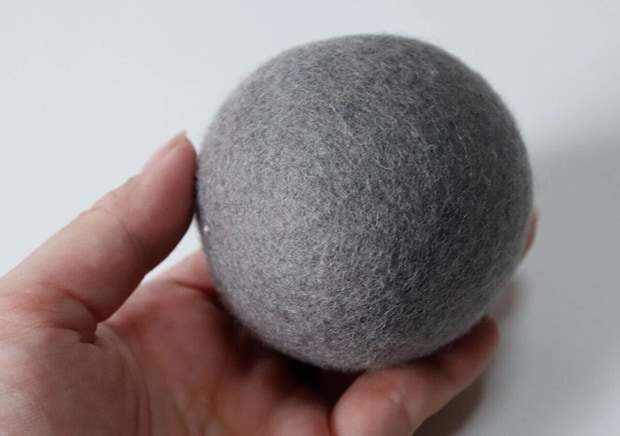 ダイソー　ウールボール