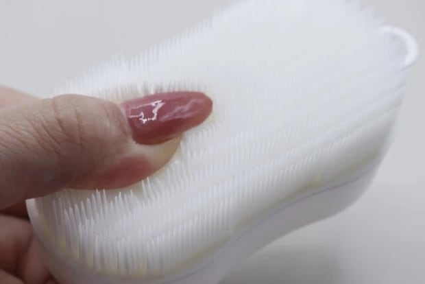 ダイソー　洗濯ソフトブラシ（部分洗い用）