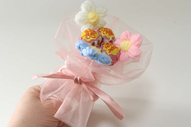 セリア　MA-2125 ロリポップ ブーケホルダー4P　完成例