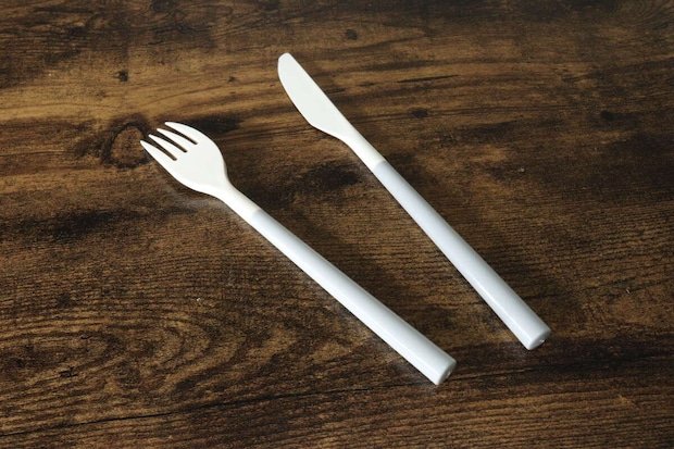KOKU　テーブルフォーク　KOKU　テーブルナイフ　デザイン