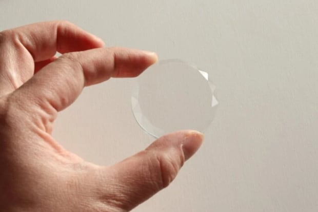 ダイソー　ガラスパレット　ネイル