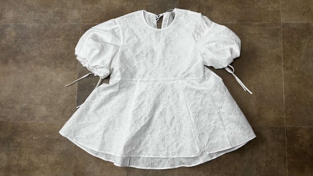 GU　バルーンスリーブチュニック by rokh　OFF WHITE