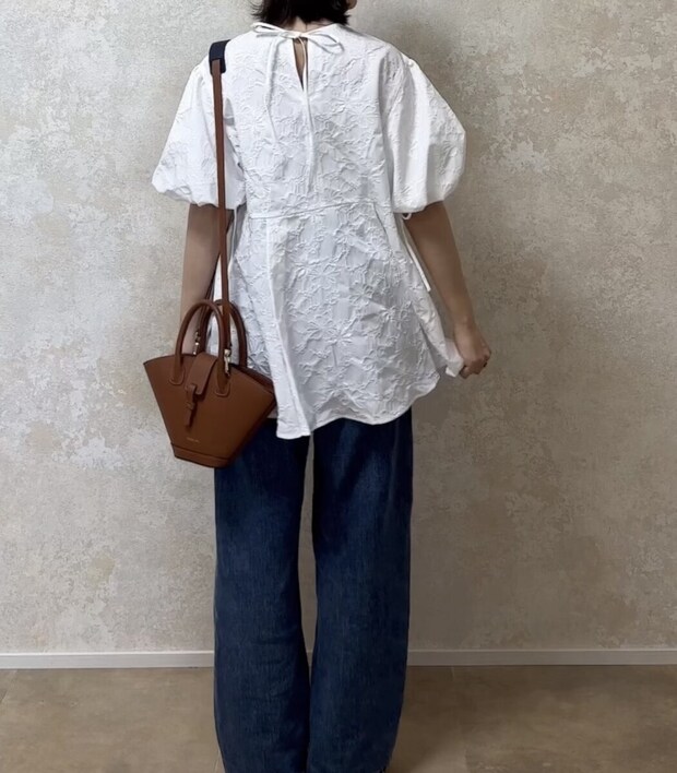 GU　バルーンスリーブチュニック by rokh　丈感　後ろ姿