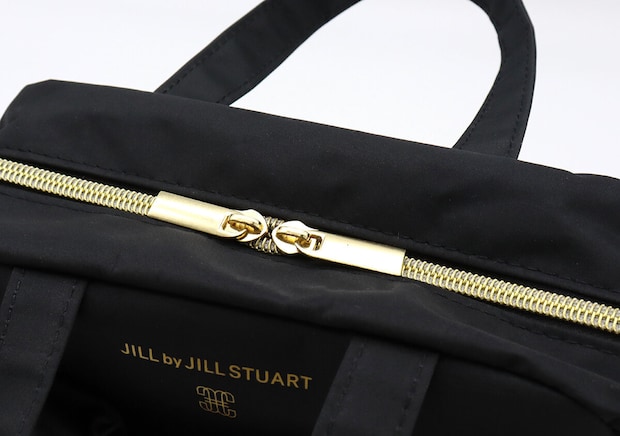 宝島社雑誌付録のsweet5月号のジル バイ ジルスチュアートの持ち手つきビッグリボンポーチ4