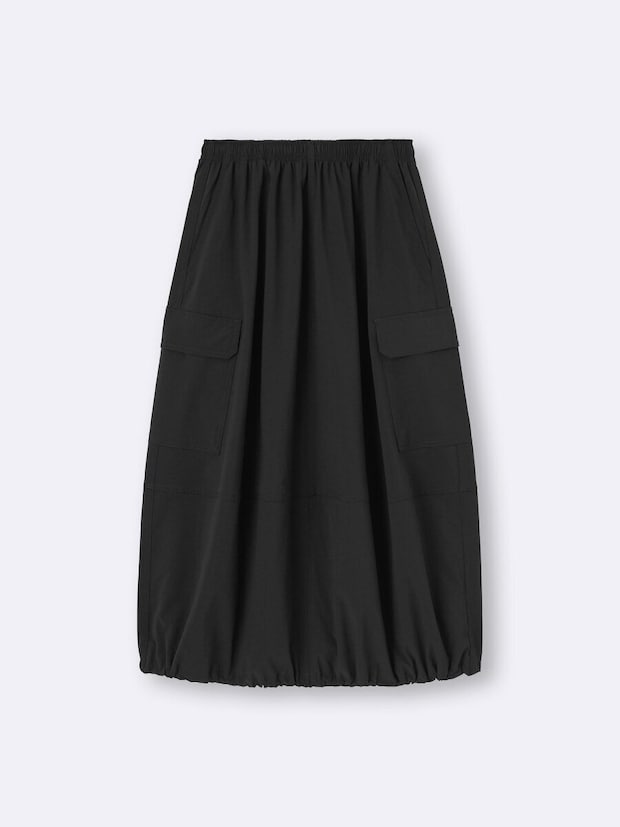 2026gu春レディース黒テックカーゴスカート