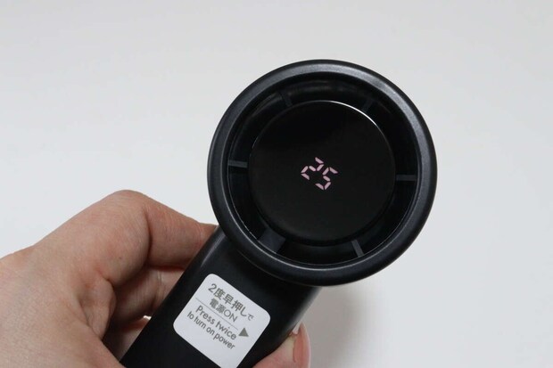 ミニファン(クリップスタンド付、ディスプレイ表示) 風量レベル ミニファン(クリップスタンド付、ディスプレイ表示) 風量レベル