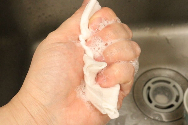 L’CREST（ルクレスト）　洗剤付き不織布キッチンダスター　50枚入り　泡立ち