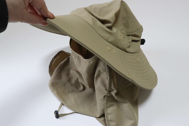 ネックカバーハット　形状