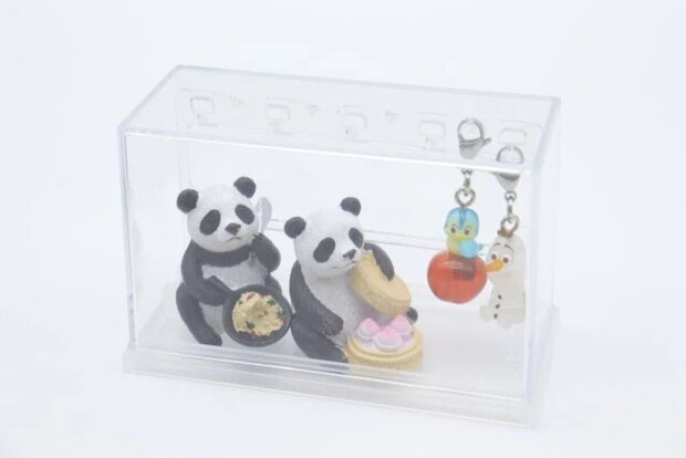 ダイソー ミニチャームディスプレイケース 使用例 ダイソー ミニチャームディスプレイケース 使用例