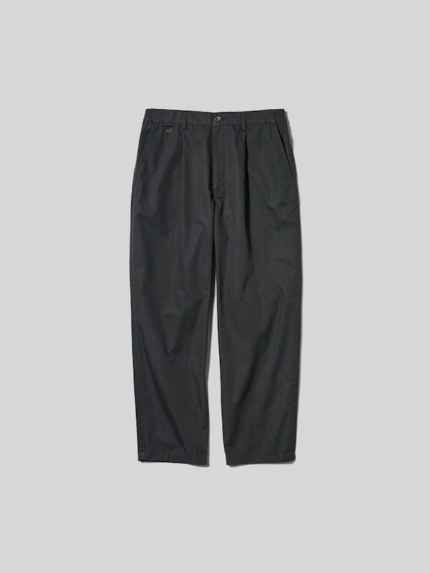 GUのワイドテーパードパンツUNDERCOVER