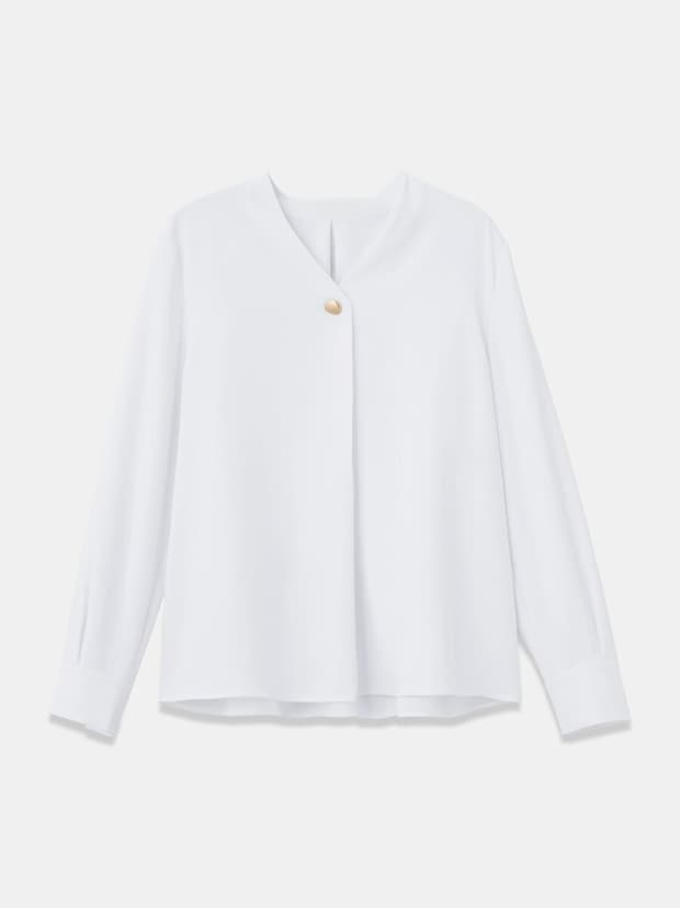 PLSTのUVカットVネックオーバルパーツブラウス