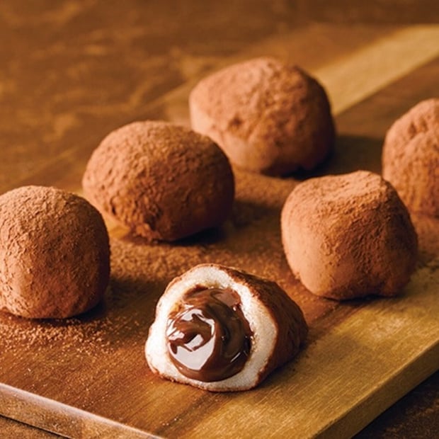 シャトレーゼ　冷やし生チョコ大福カップ入