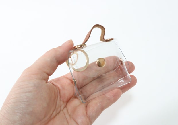 100均で大人が使いやすいの見つけた！こんなデザイン見たことない♡周りと差がつくミニポーチ