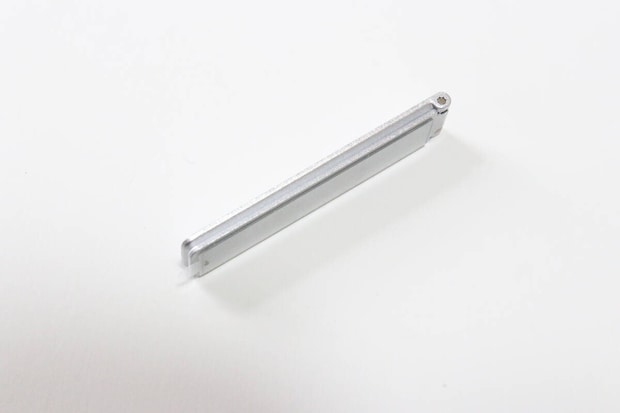 ダイソーのスマートフォンスタンドの側面