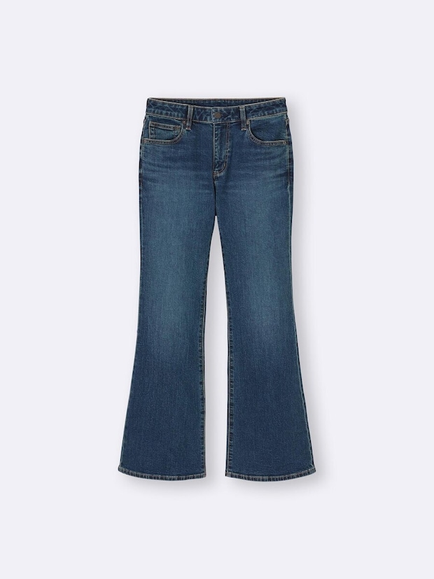 2026春gu大人女性おすすめスリムフレアジーンズ