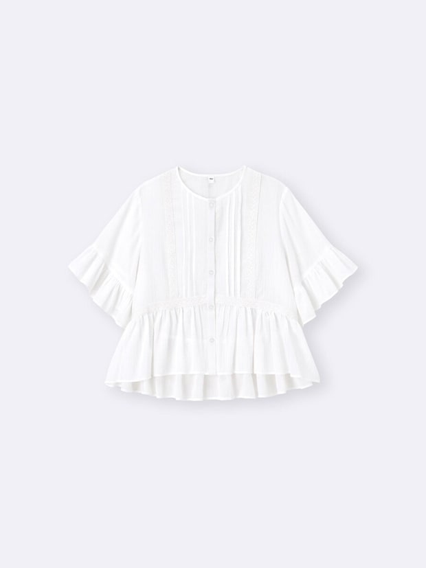 2026gu春大人女性おすすめ甘めレースフリルブラウス