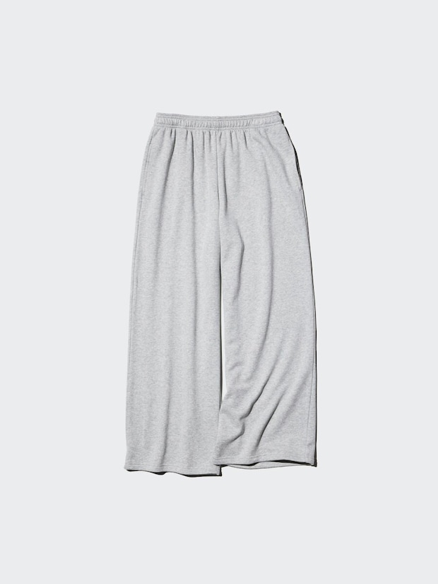 ユニクロのスウェットワイドパンツ