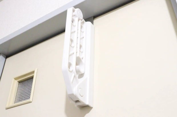 ダイソー　折り畳み式物干しラック