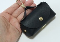 ついに100均にも登場！「見た目がイマイチって思ってた…」日常でおしゃれに使えるホルダー