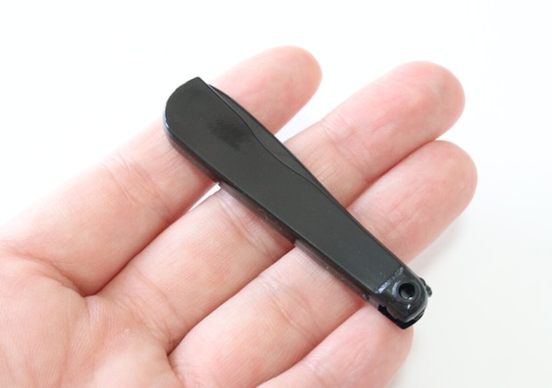 100均で買い替えて大正解！「正直金属製は苦手だった…」持ち運びにも便利なメイクグッズ