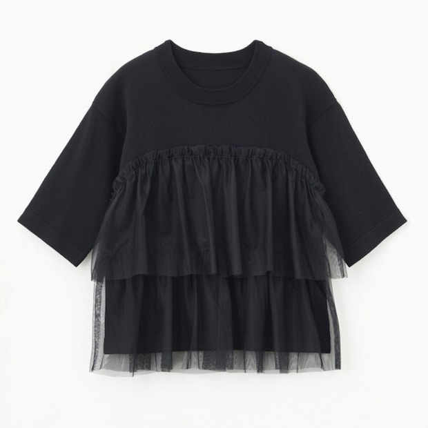 しまむらのチュールドッキングニットプルオーバー（田中里奈）