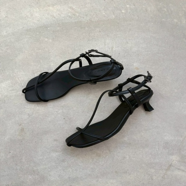 しまむらのストラップサンダル（anna）