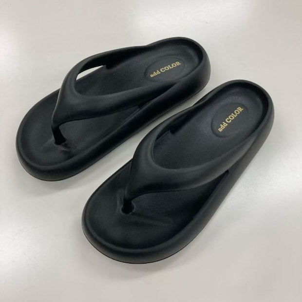 しまむらのトングサンダル（anna）