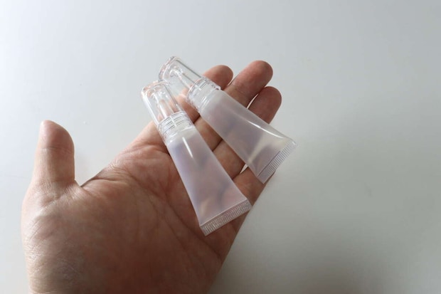 セリアの詰め替え用チューブボトルのビジュアル