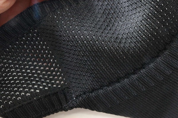 サンバイザー　素材感