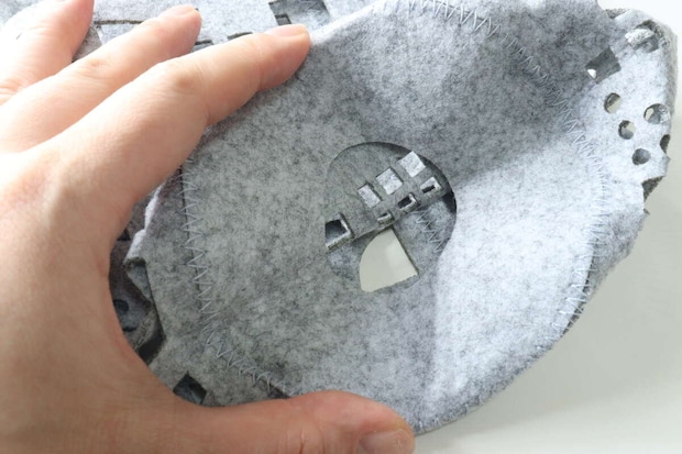 レジ袋ストッカー　取り出し口