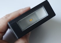 100均で奪い合いになりそう！300円とは思えない高級感♡ほぼほったらかしで使えるライト