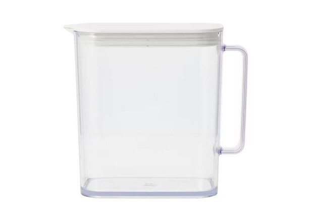ニトリ　棚置き冷水筒1.5L