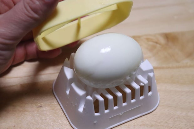 2WAYエッグカッター 使用イメージ 2WAYエッグカッター 使用イメージ