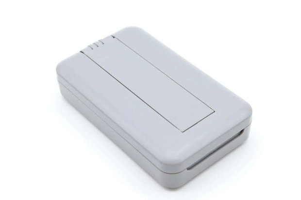 ダイソー　折り畳み式スマホスタンド 伸縮タイプ