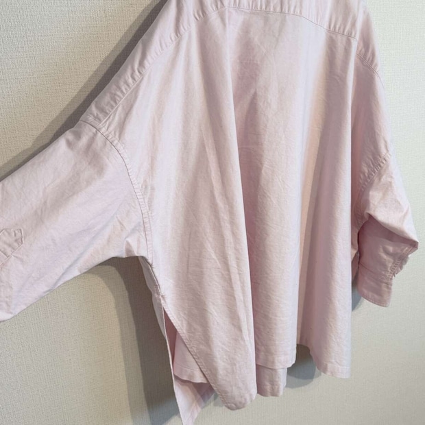 Plage OX Poncho シャツ OX Poncho シャツ ポンチョ風シルエットのアップ