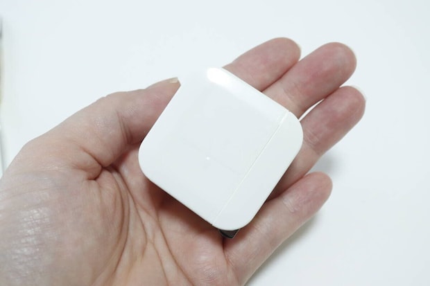 USB充電器（POWER DELIVERY20W、TYPE-A＋TYPE-C、ホワイト）