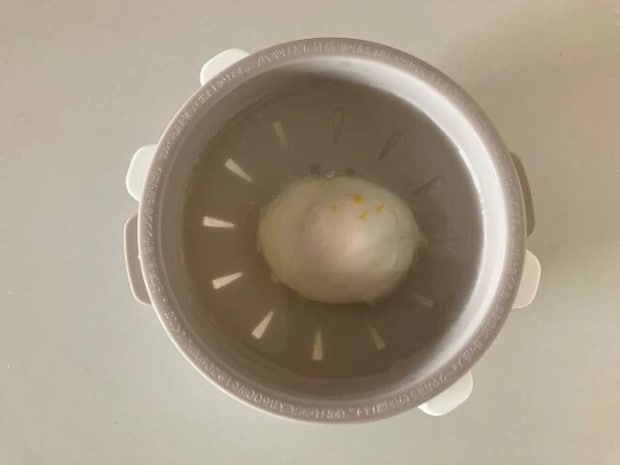 ダイソー　電子レンジ調理器 半熟たまご風　調理例