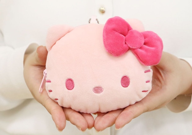 スプリング7月号付録ハローキティぬいぐるみポーチ