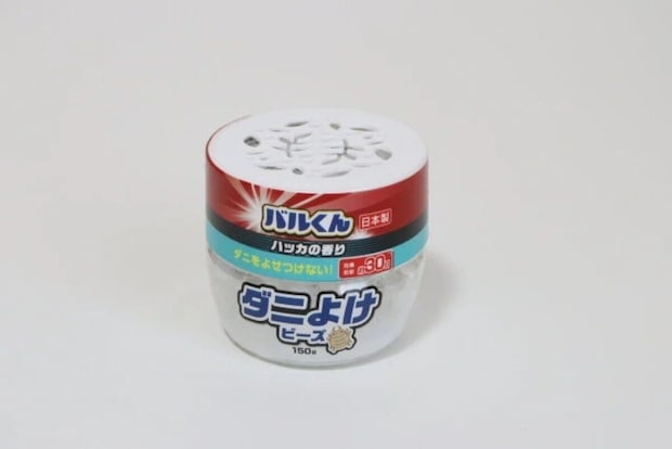 ダイソー バルくん ダニよけビーズ ハッカ ダイソーのバルくん ダニよけビーズ ハッカのパッケージ