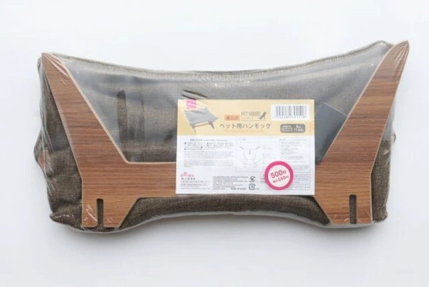 ダイソー　組立式ペット用ハンモック