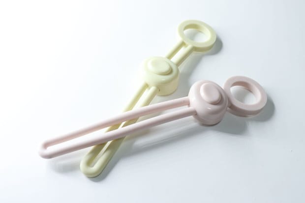 調節できる輪ゴムクリップ（2個）　キッチングッズ