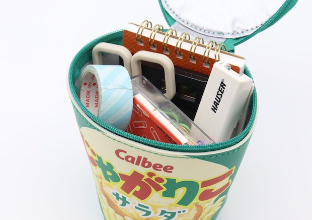 宝島社ムック付録Calbee（カルビー）じゃがりこ 30th Anniversary ポーチ9