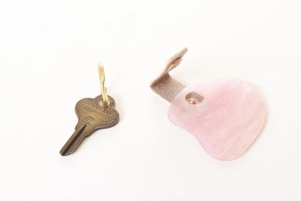 ダイソー シェル風アクリルキーホルダー 使用例 ダイソー シェル風アクリルキーホルダー 使用例