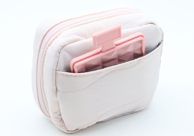 宝島社 ムック付録 BRILMY 中身が見えて時短がかなう ズボラに優しいコスメポーチ S-size PALE PINK ver. SPECIAL PACKAGE 宝島社ムック付録BRILMY 中身が見えて時短がかなう ズボラに優しいコスメポーチ S-size PALE PINK ver. SPECIAL PACKAGE5
