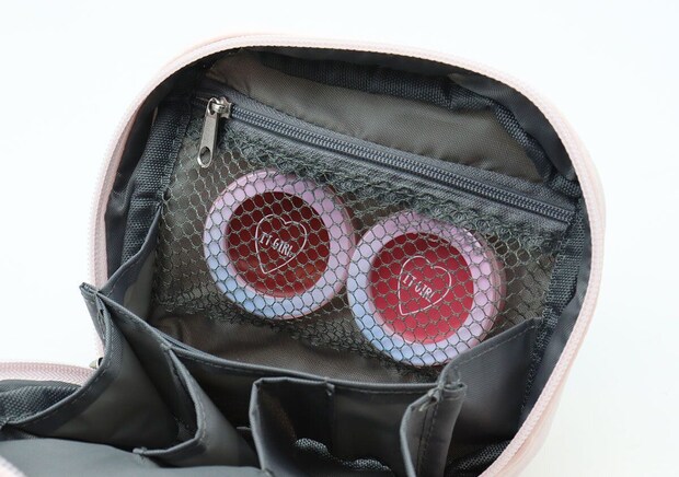 宝島社 ムック付録 BRILMY 中身が見えて時短がかなう ズボラに優しいコスメポーチ S-size PALE PINK ver. SPECIAL PACKAGE 宝島社ムック付録BRILMY 中身が見えて時短がかなう ズボラに優しいコスメポーチ S-size PALE PINK ver. SPECIAL PACKAGE9