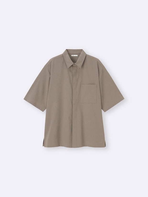 GU ドライフライフロントシャツ GUのドライフライフロントシャツ
